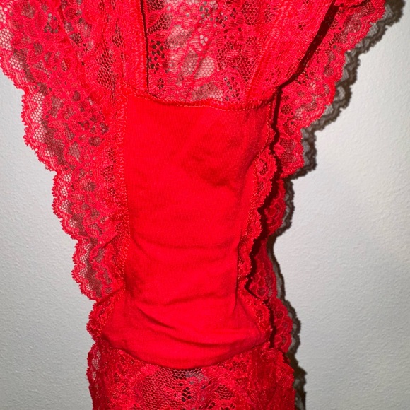 Victoria's Secret Red and White Lace Lingerie Panties Set - Picture 7 of 14